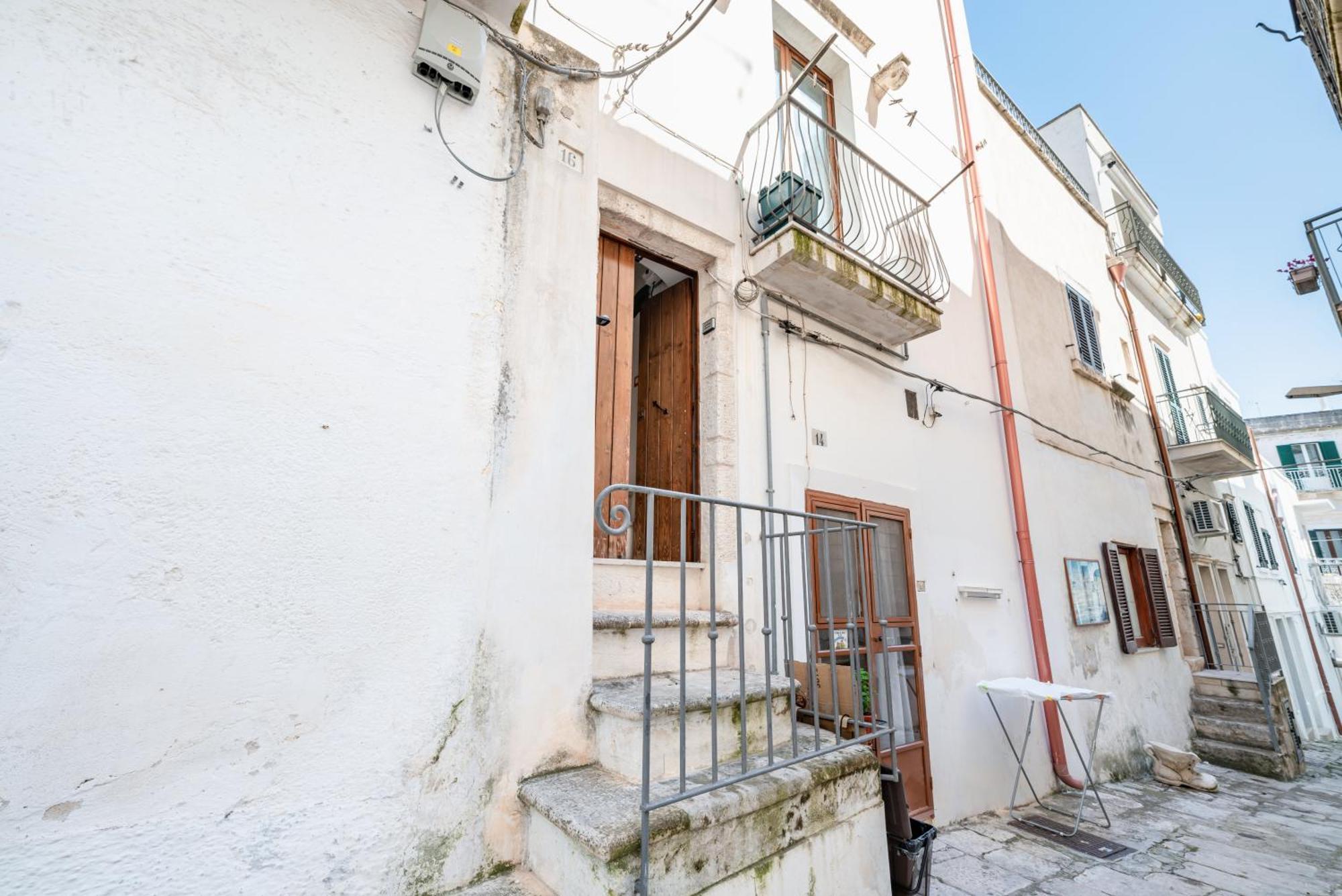 Casa Colombo & Casa Scipione By Rentbeat Hotel Ostuni Exterior photo